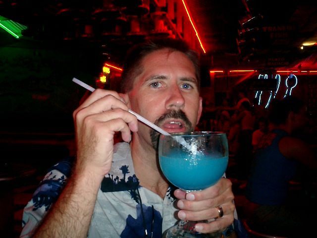 135_carlos_charlies_rex