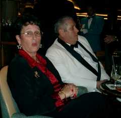 Our table mates: Mike and Nan. Click to display the image.