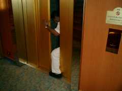 What a surprise, the elevators aren't working - again. And, of course, there are no steps in the middle of the ship. Click to display the image.